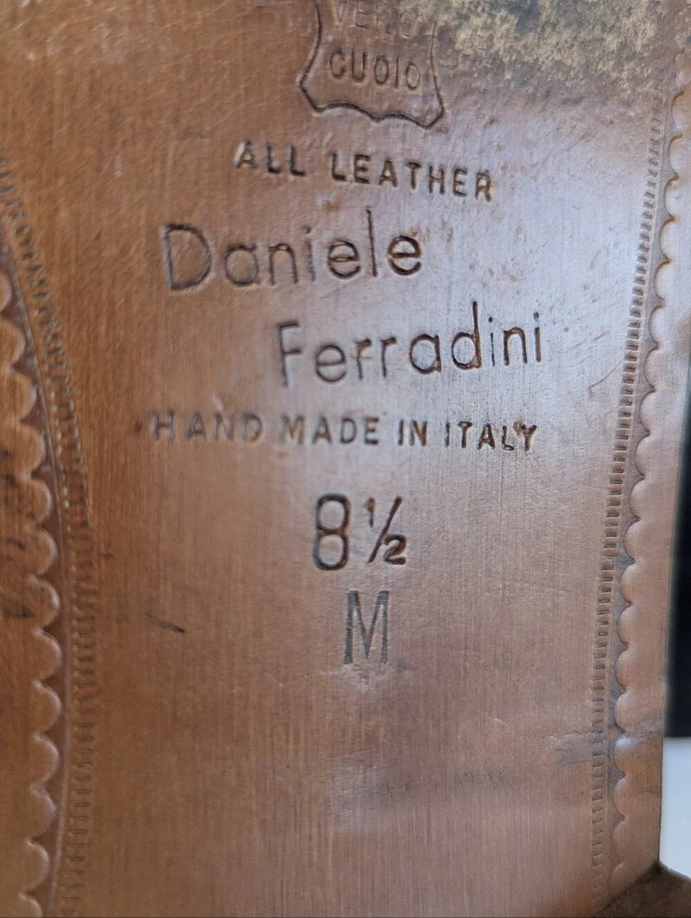 Danielle Ferrari classic lace